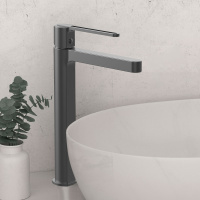 Смеситель для раковины Rondo VBF-1R2GM однорычажный, вороненая сталь - Gidratop.ru изображение