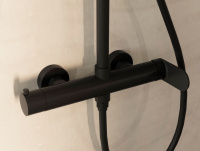 Душевая стойка Rondo VSFS-1R0MB без излива, черный матовый - Gidratop.ru изображение