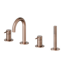 Newform X-STEEL 316 Смеситель для ванны набортный с изливом, в комплекте руч. душ, шланг, цвет: PVD Brushed copper bronze - Gidratop.ru изображение