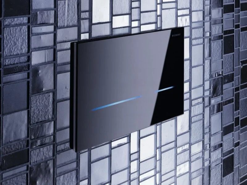 Клавиша Geberit Sigma 116.090.SG.1 Type 80, бесконтактная, сенсорная, черное стекло - Gidratop.ru изображение