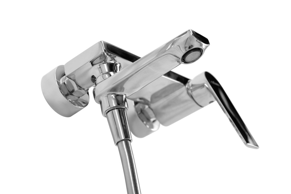 COMFORT-VD-01 Смеситель для ванны и душа однорычажный в комплекте с ручным душем, шлангом и держателем, хром - Gidratop.ru изображение