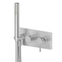 Newform X-STEEL 316 Наружная часть встр. душ. смесителя на 2 выхода, ручной душ, кронштейн, на декоративной платине (для 31030), цвет: INOX - Gidratop.ru изображение