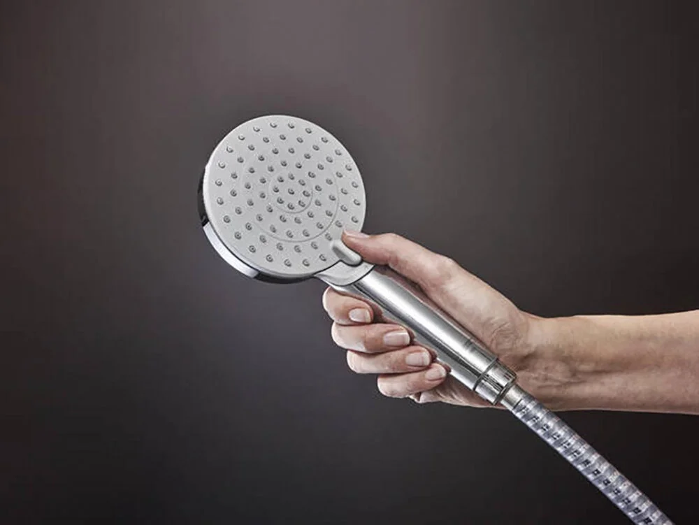 Душевая лейка Hansgrohe Vernis Blend 26340000, хром - Gidratop.ru изображение