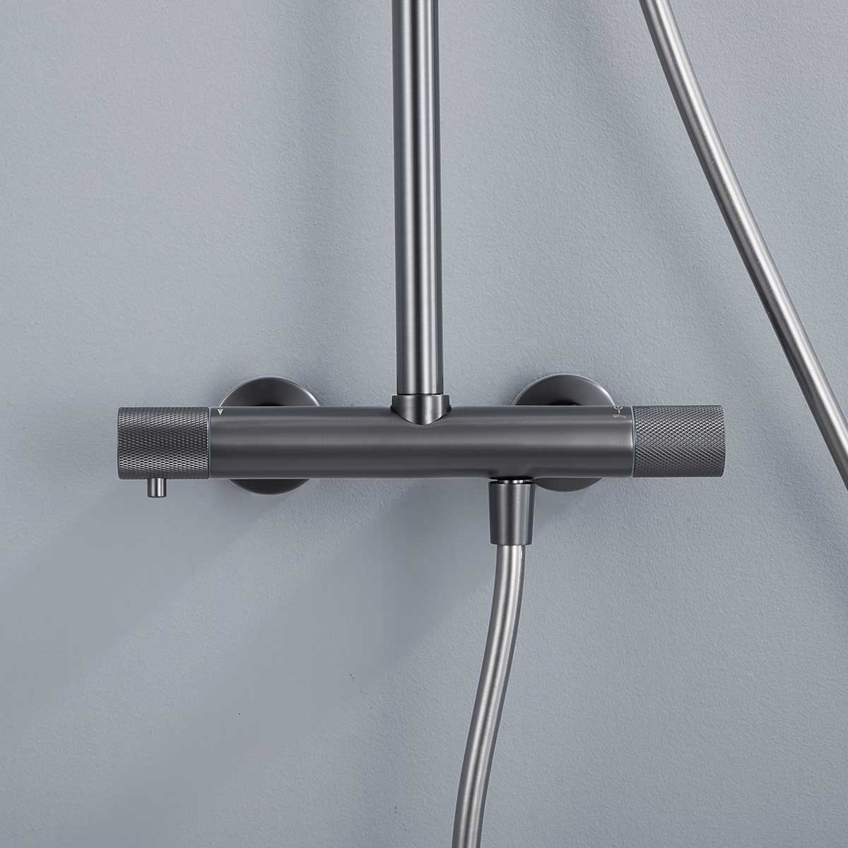 Душевая стойка Desire VSFS-1D0TGM термостатическая, вороненая сталь - Gidratop.ru изображение