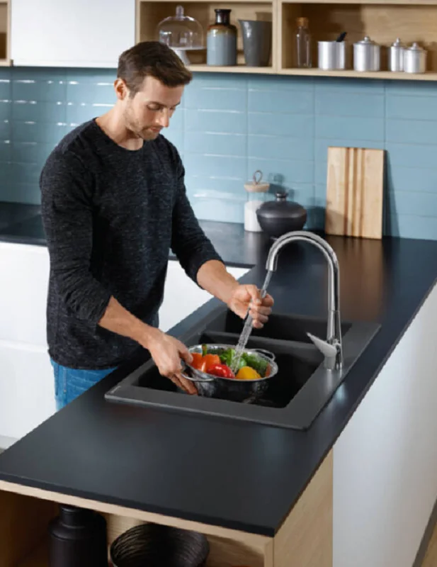 Смеситель Hansgrohe Talis 73851000, для кухонной мойки, с вытяжным изливом, цвет хром - Gidratop.ru изображение
