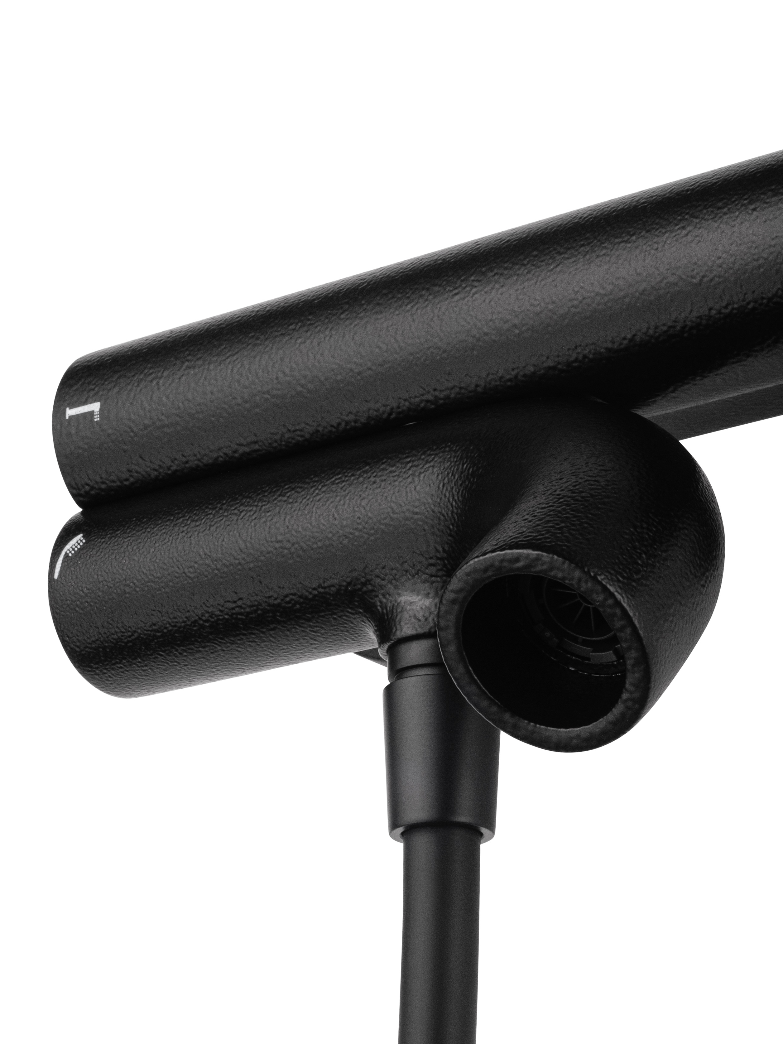 Смеситель для ванны с душевым гарнитуром и термостатом WONZON & WOGHAND LOOP, Черный матовый (WW-311-00-508) - Gidratop.ru изображение