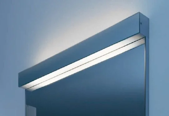 Зеркало с подсветкой Keuco Elegance New 11697 011500, горизонтальный светильник, белый, 36*70,5*6,6 см - Gidratop.ru изображение