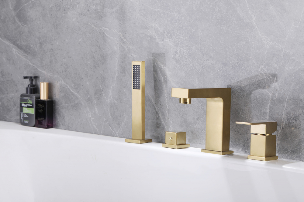 Смеситель ABBER Daheim AF8213G на борт ванны, золото матовое - Gidratop.ru изображение