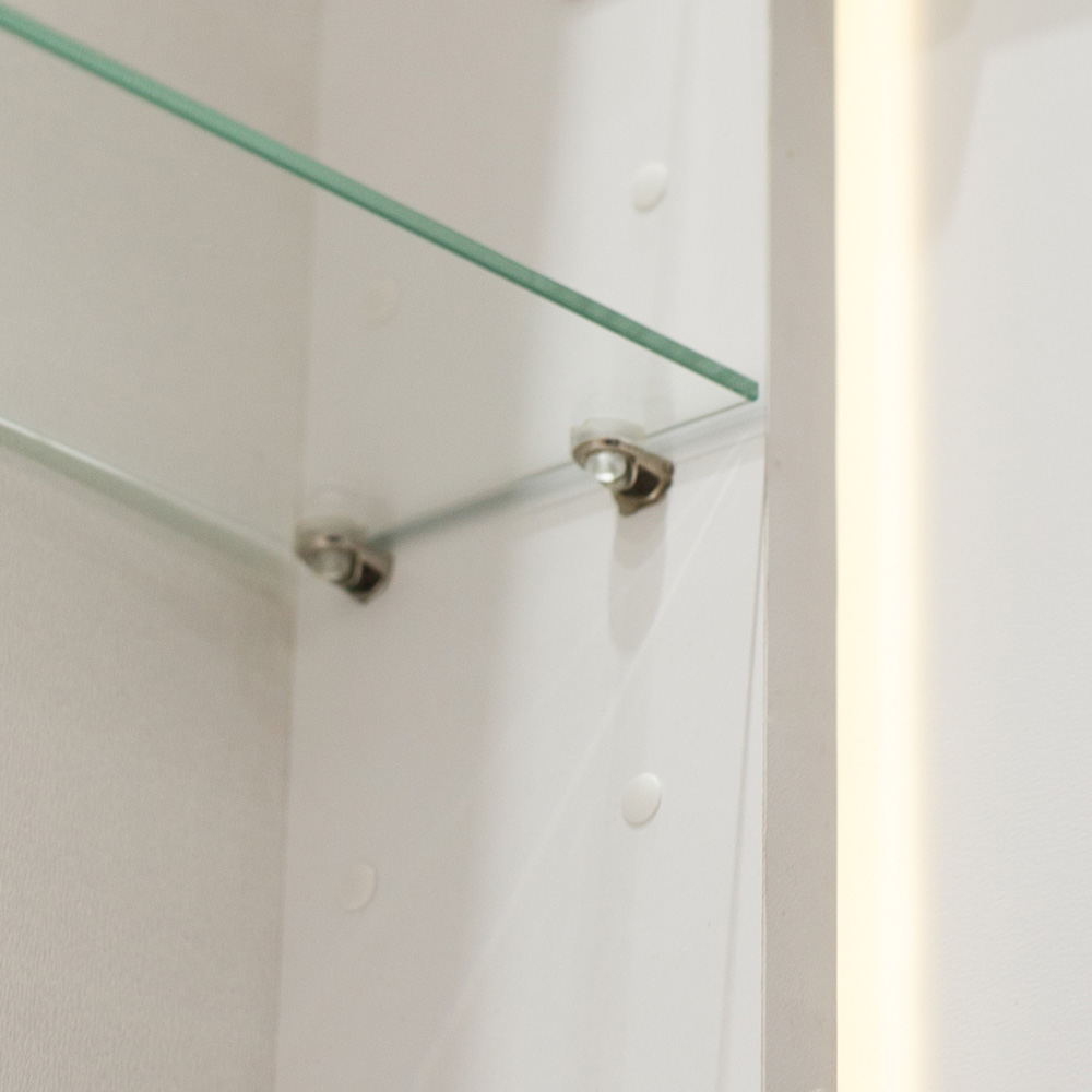 Зеркальный шкаф с одной распашной дверью, с двумя стеклянными полками, со встроенной подсветкой и сенсорным выключателем SPC-MAR-400/800-1A-LED-TCH, 12W, 220-240V, 400x800x150 - Gidratop.ru изображение