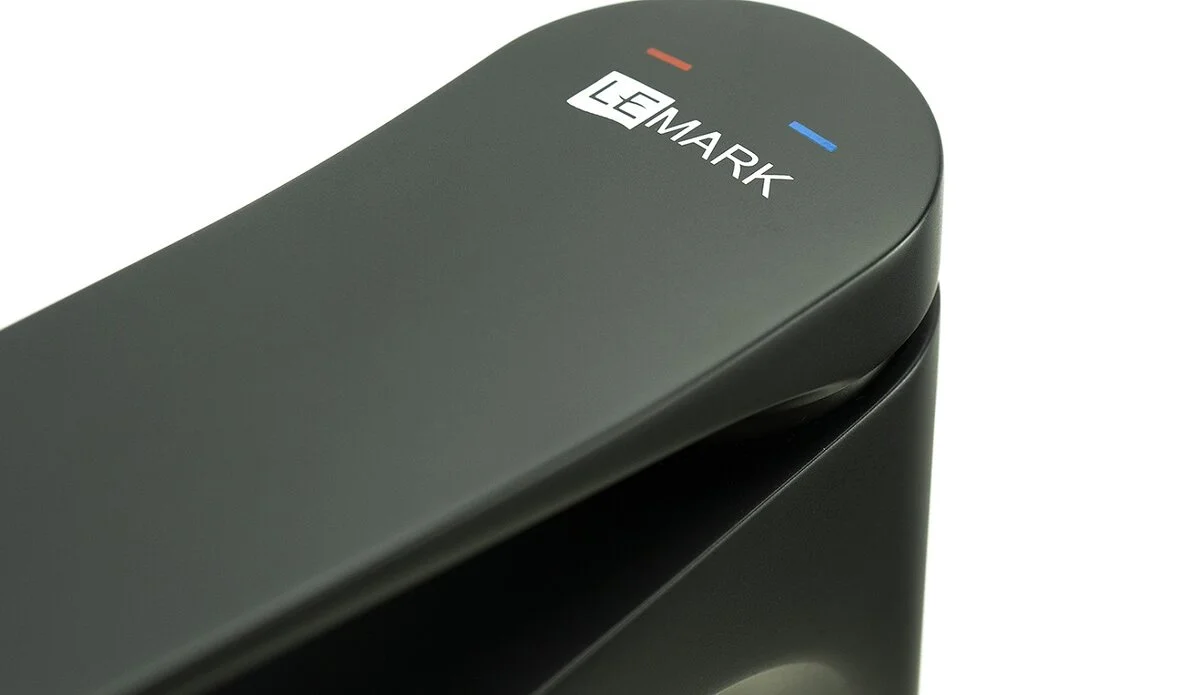 Смеситель для раковины Lemark Bronx LM3709BL, с донным клапаном, черный - Gidratop.ru изображение