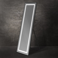 Интерьерное зеркало в алюминиевой раме со встроенным светильником и сенсорным выключателем, напольное, SPC-KRAFT-555-1700-TCH-PIA-NERO, 555x1700 мм - Gidratop.ru изображение