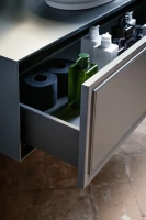 Тумба под раковину Laufen New Classic 117.5 х 45.5 х 34.5 см, 4.0602.1.085.627.1, подвесная, отверстие посередине, серый - Gidratop.ru изображение