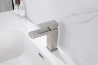 Смеситель ABBER Daheim AF8210SP для раковины, сатин - Gidratop.ru изображение