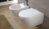Подвесной унитаз Villeroy&Boch Subway 2.0 6603 10 с полкой - Gidratop.ru изображение