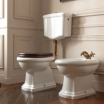 Бачок подвесной (для низкой трубы) для унитаза 1011/1010, (без трубы и механизма слива), цвет белый