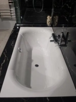 Ванна квариловая Villeroy&Boch Pavia 180 х 80 см UBQ180PAV2V-01, Quaryl®, Alpin - Gidratop.ru изображение
